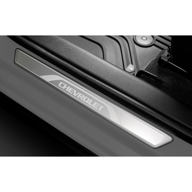 Front Door Sill Plates in Aluminum with Chevrolet Script