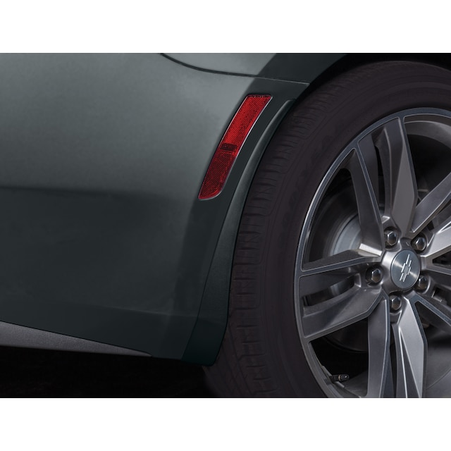 Rear Molded Splash Guards in Blue Velvet Metallic
