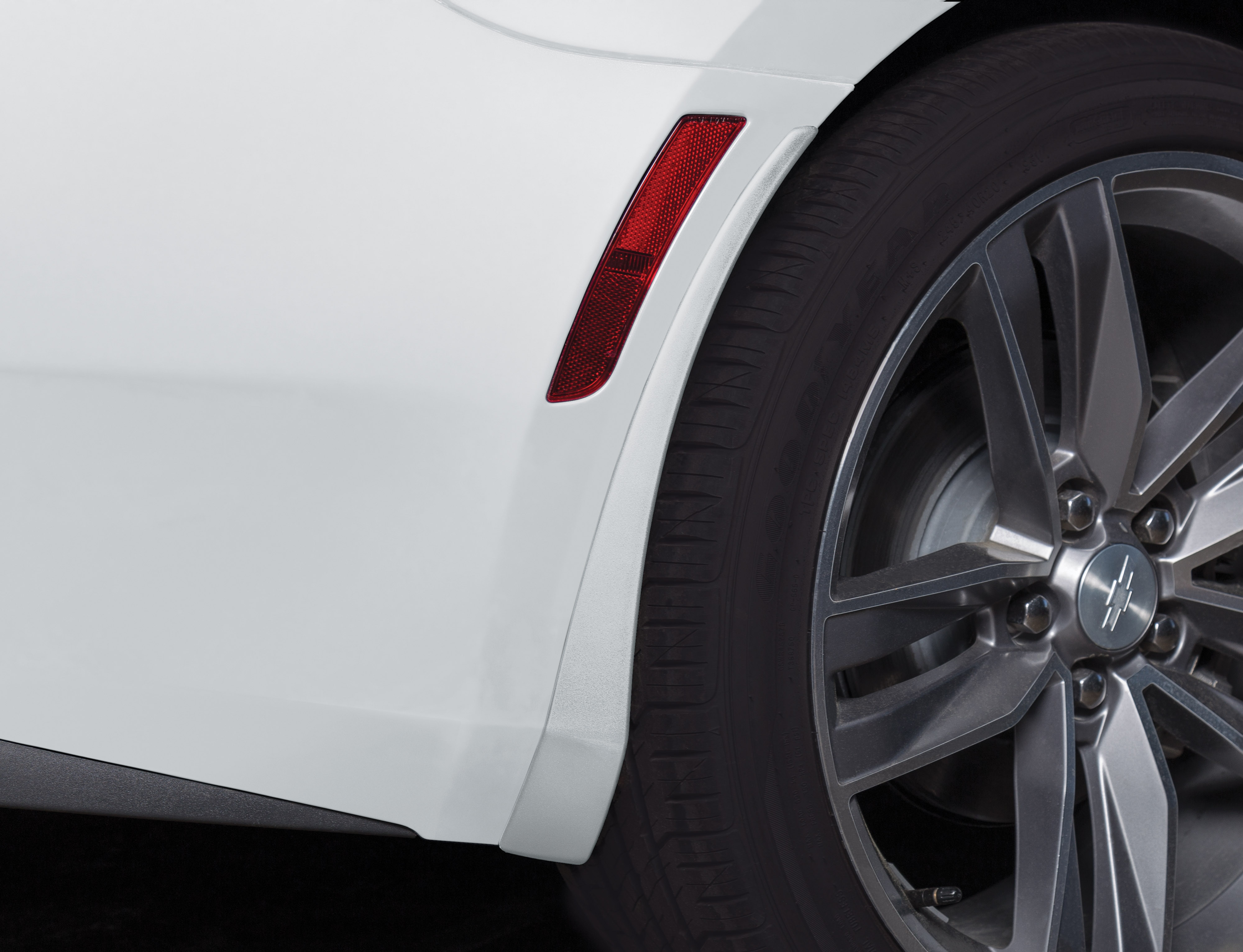 Rear Splash Guards in Summit White