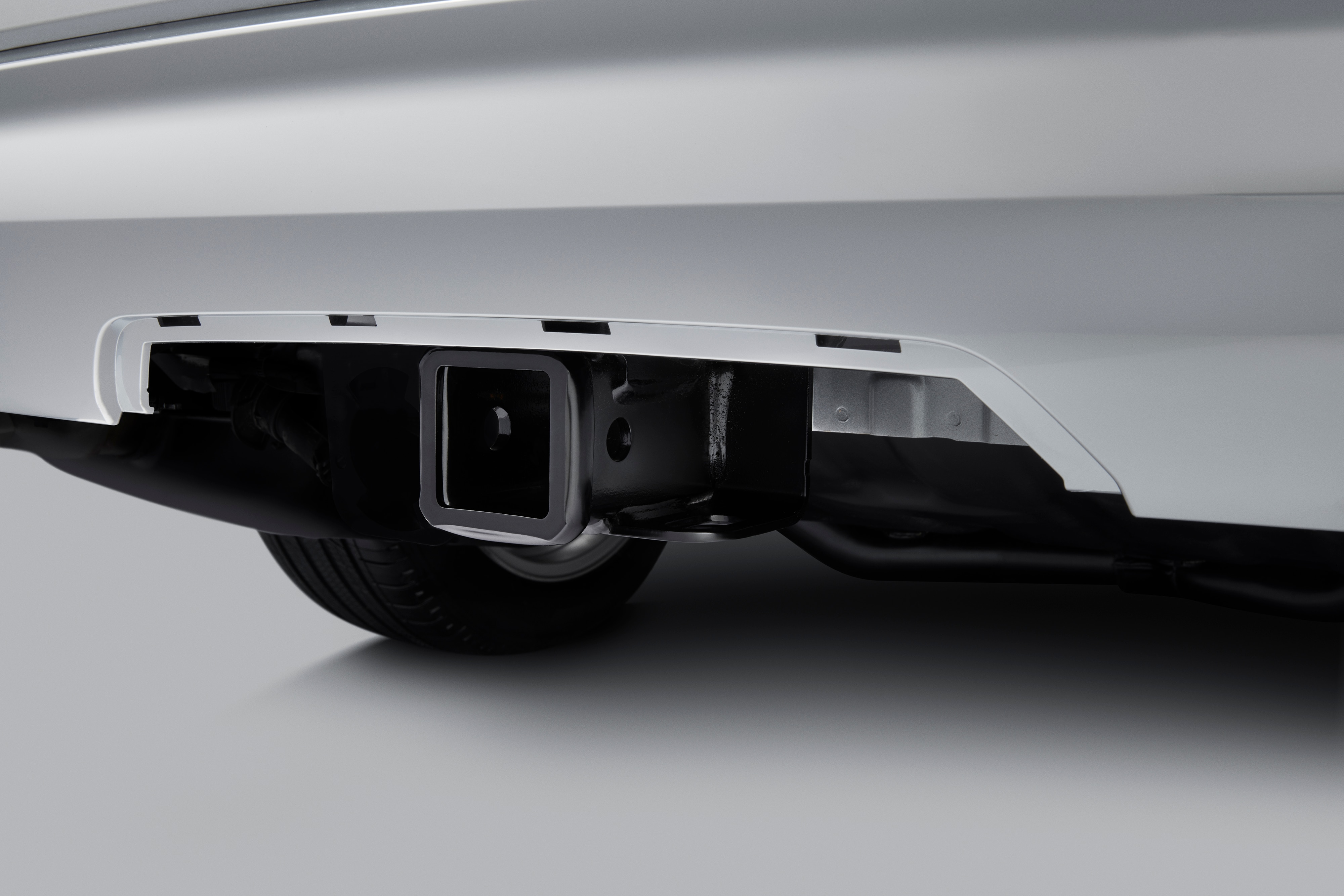 1,500-lb.-Capacity Hitch Trailering Package
