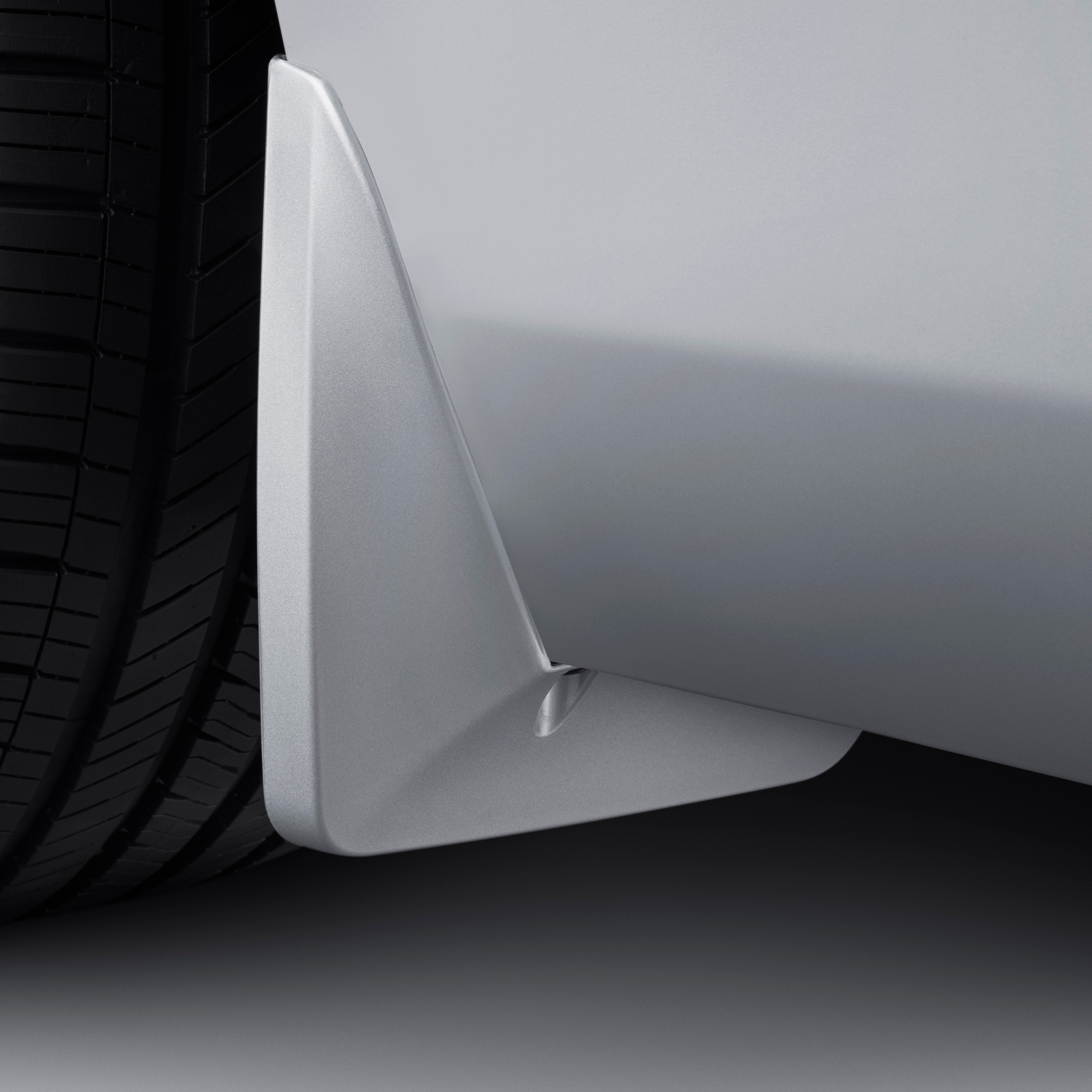 Rear Splash Guards in Radiant Silver Metallic