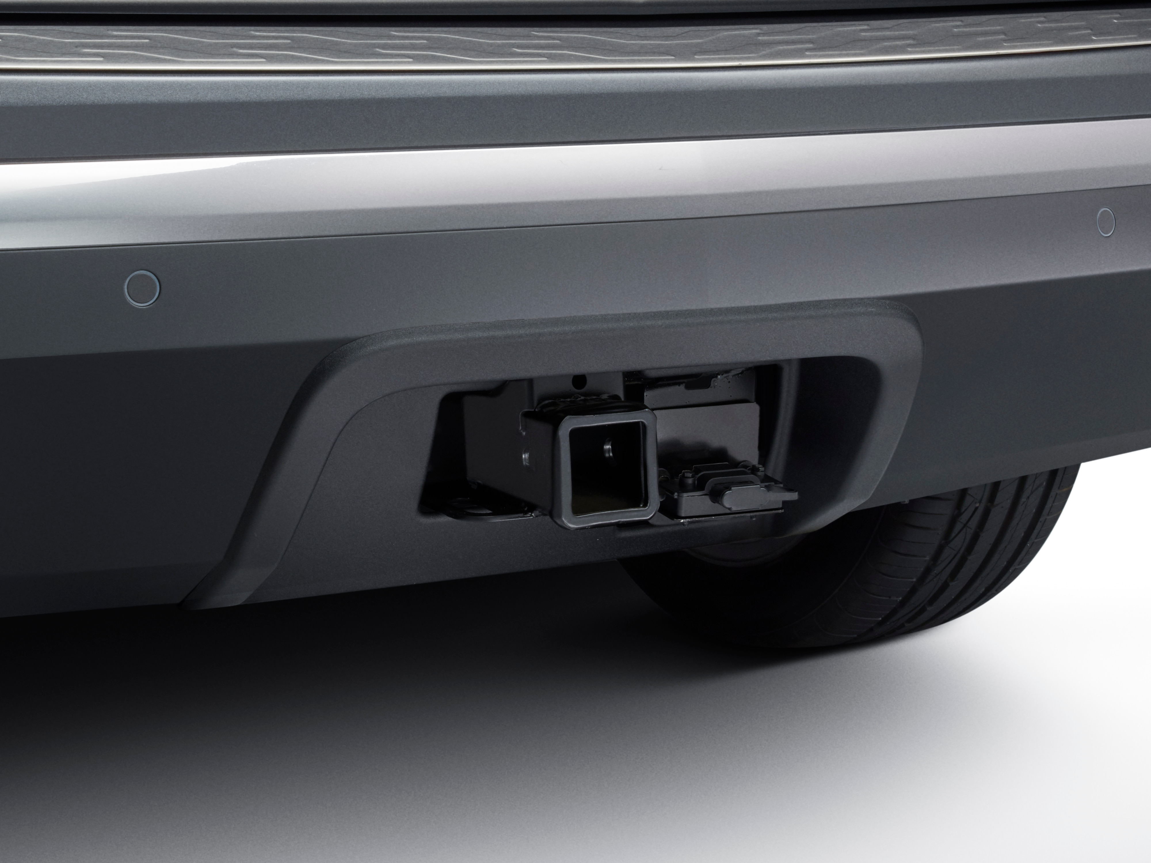 1,500-lb.-Capacity Hitch Trailering Package
