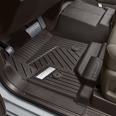 First-Row Interlocking Premium All-Weather Floor Liner in Cocoa with Chrome Bowtie Logo (for Models without Center Console)