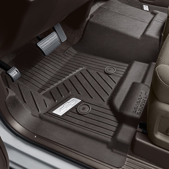 First-Row Interlocking Premium All-Weather Floor Liner in Cocoa with Chrome Bowtie Logo (for Models without Center Console)