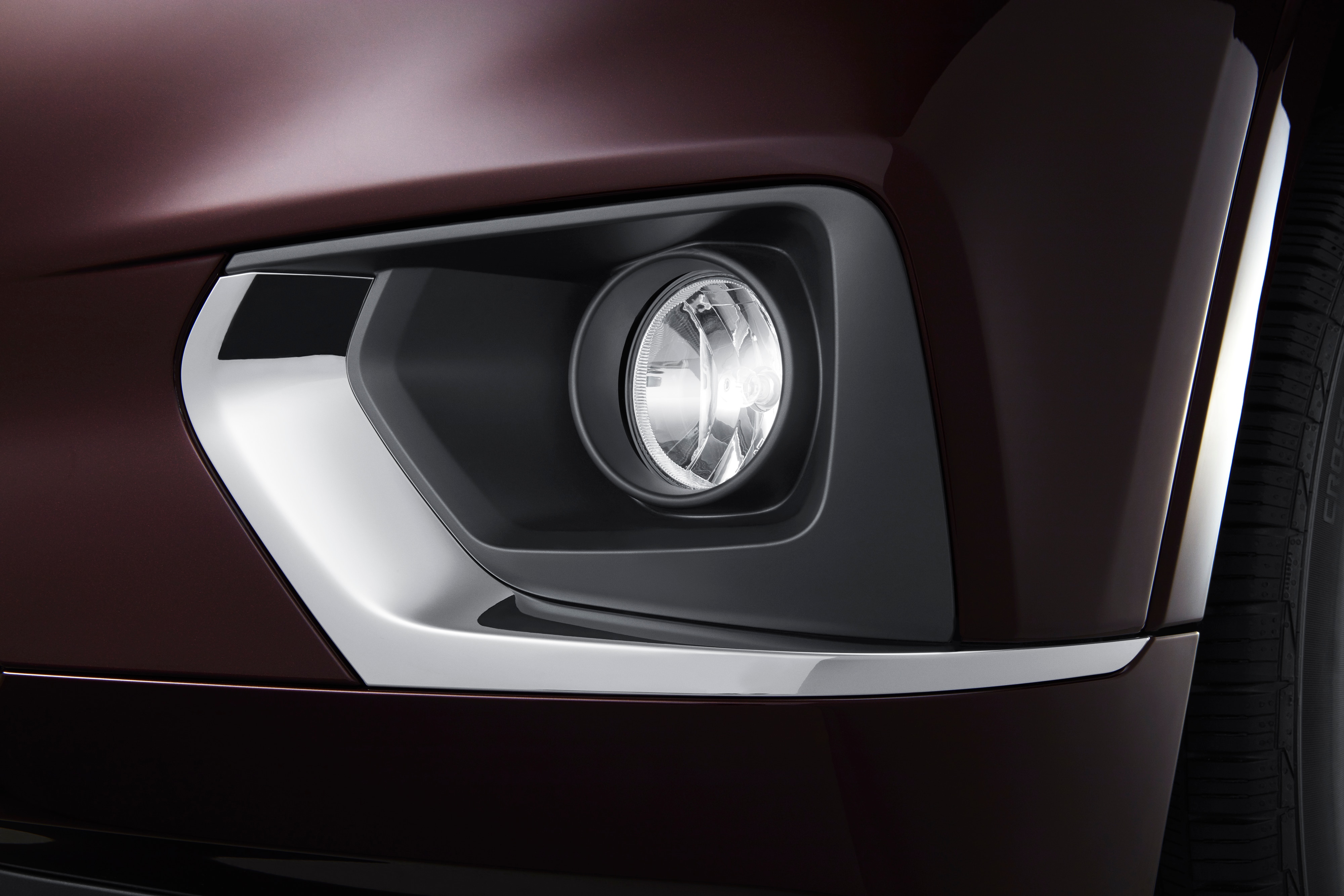 Front Foglamp Kit in Chrome