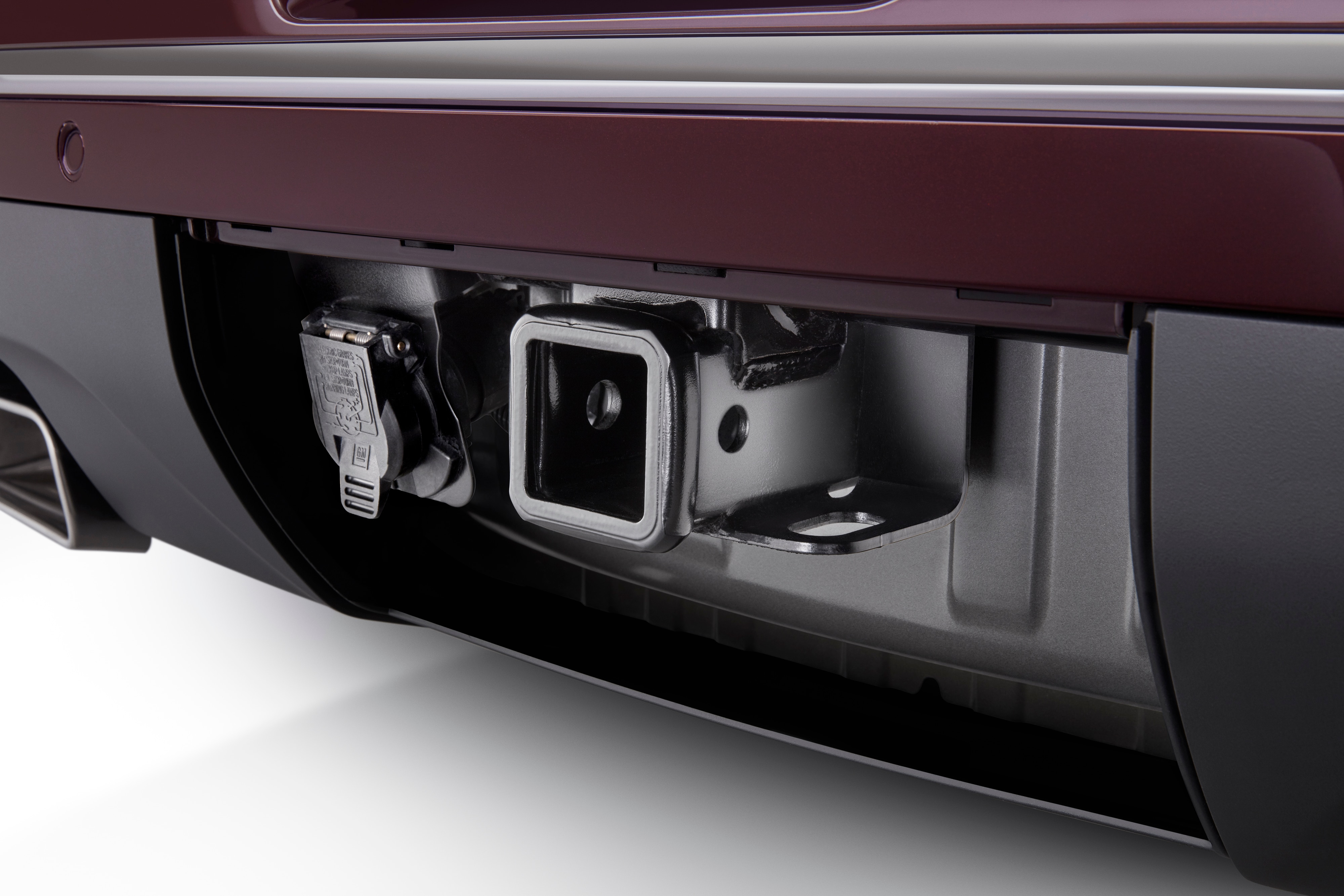 1,500-lb.-Capacity Hitch Trailering Package