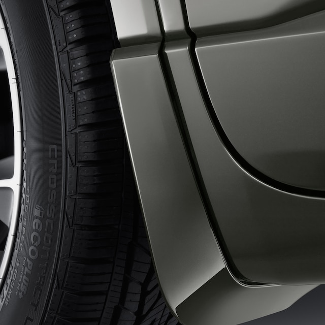 Front Splash Guards in Pepperdust Metallic