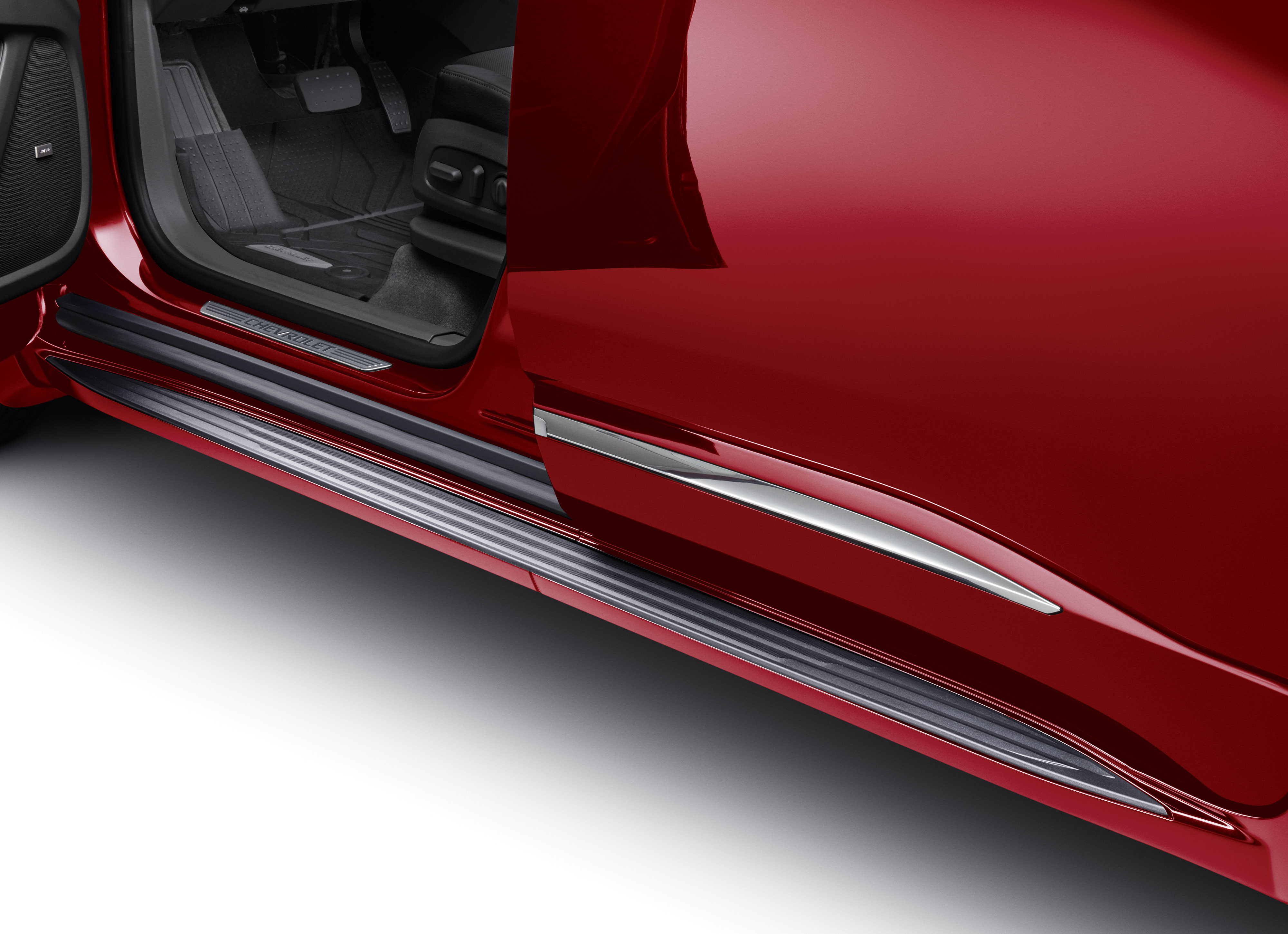 Molded Assist Steps in Cajun Red Tintcoat