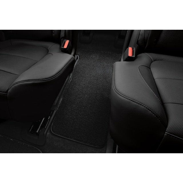 Third-Row One-Piece Carpeted Floor Mat in Jet Black (for Models with Second-Row Captain's Chairs)