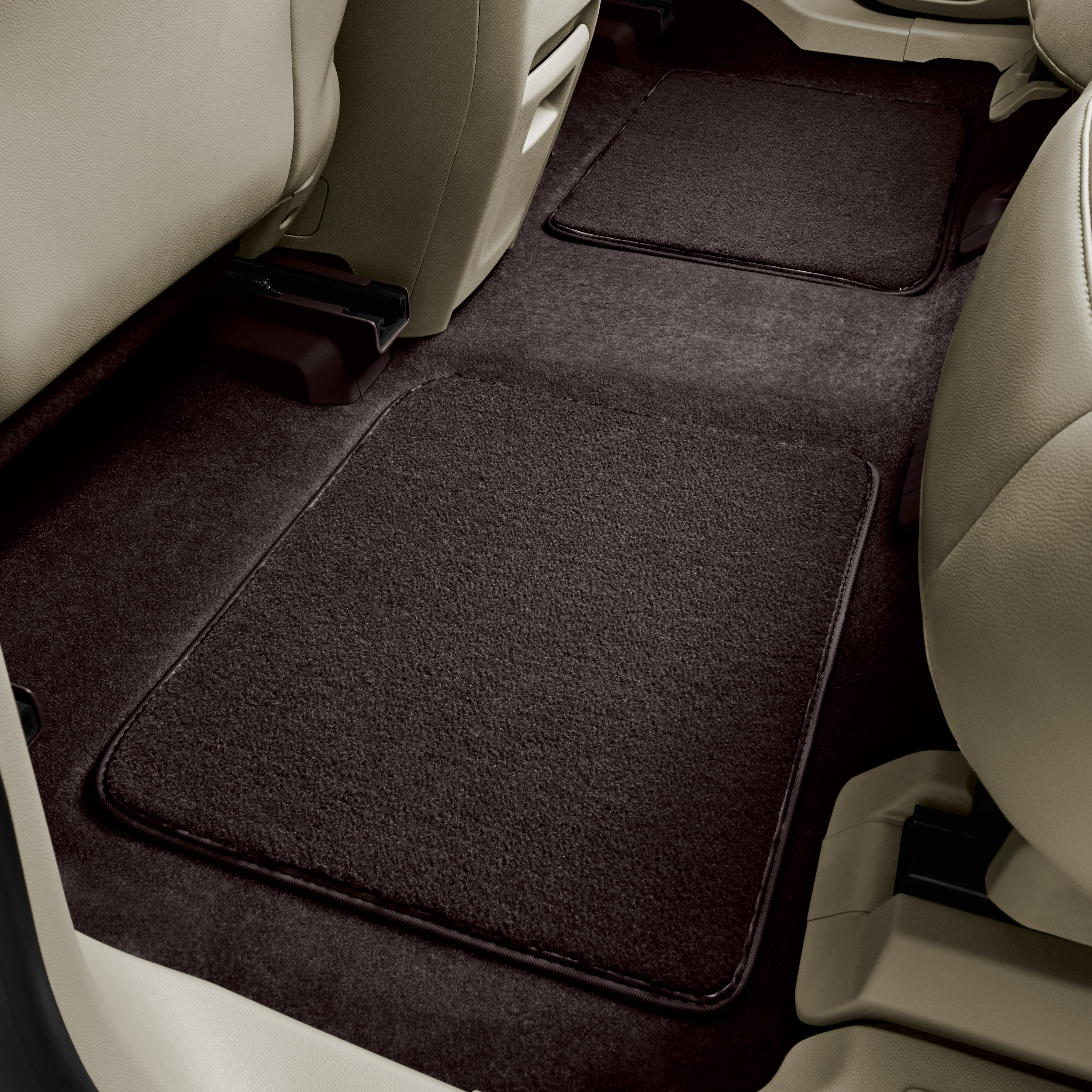 Second-Row Carpeted Floor Mats in Cocoa