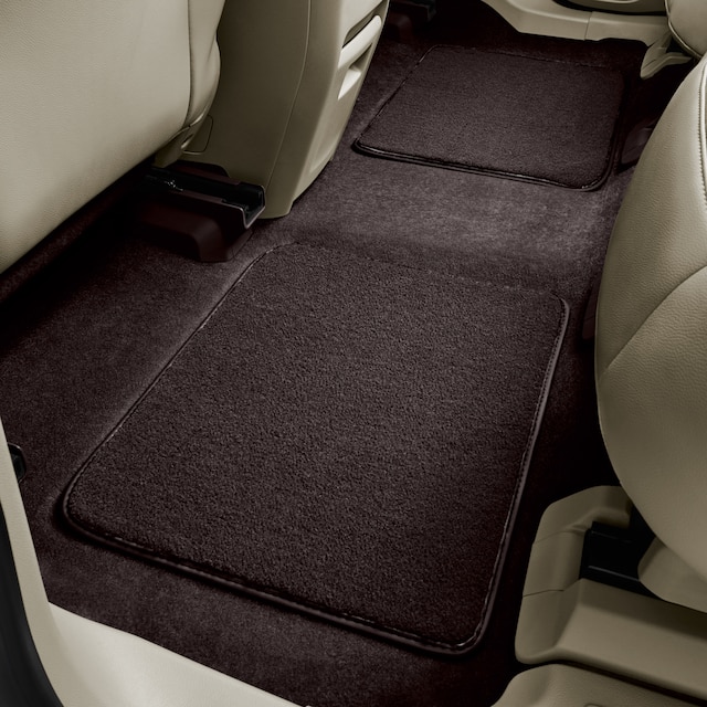 Second-Row Carpeted Floor Mats in Cocoa
