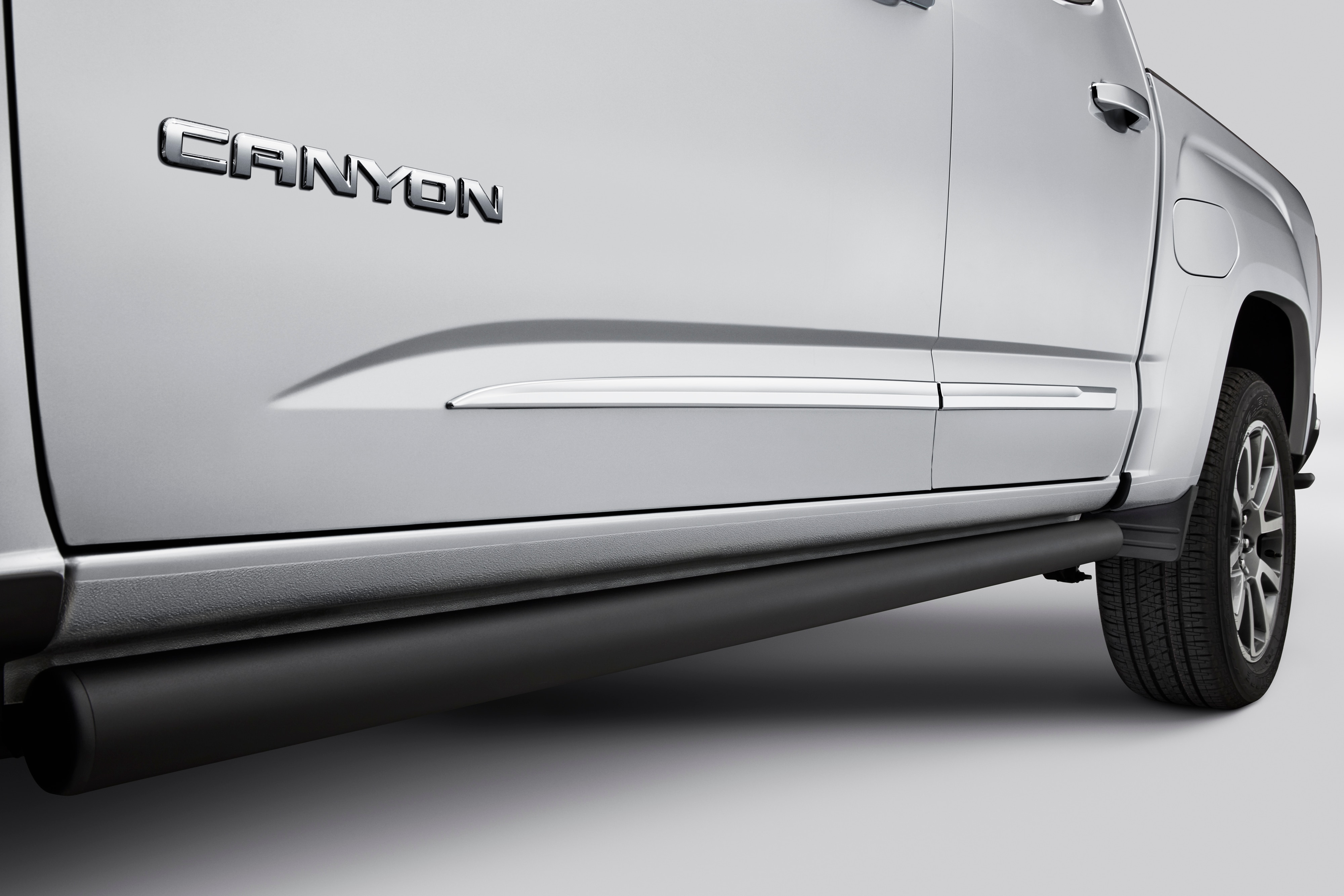 Crew Cab Door Moldings in Chrome