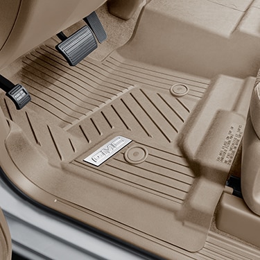 First-Row Interlocking Premium All-Weather Floor Liner in Dune with Chrome GMC Logo (for Models without Center Console)