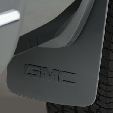 Rear Flat Splash Guards in Black with GMC Logo
