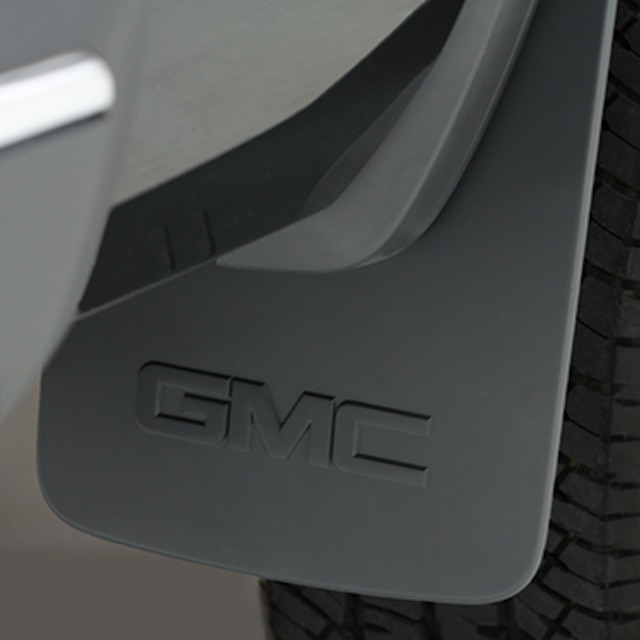 Rear Flat Splash Guards in Black with GMC Logo