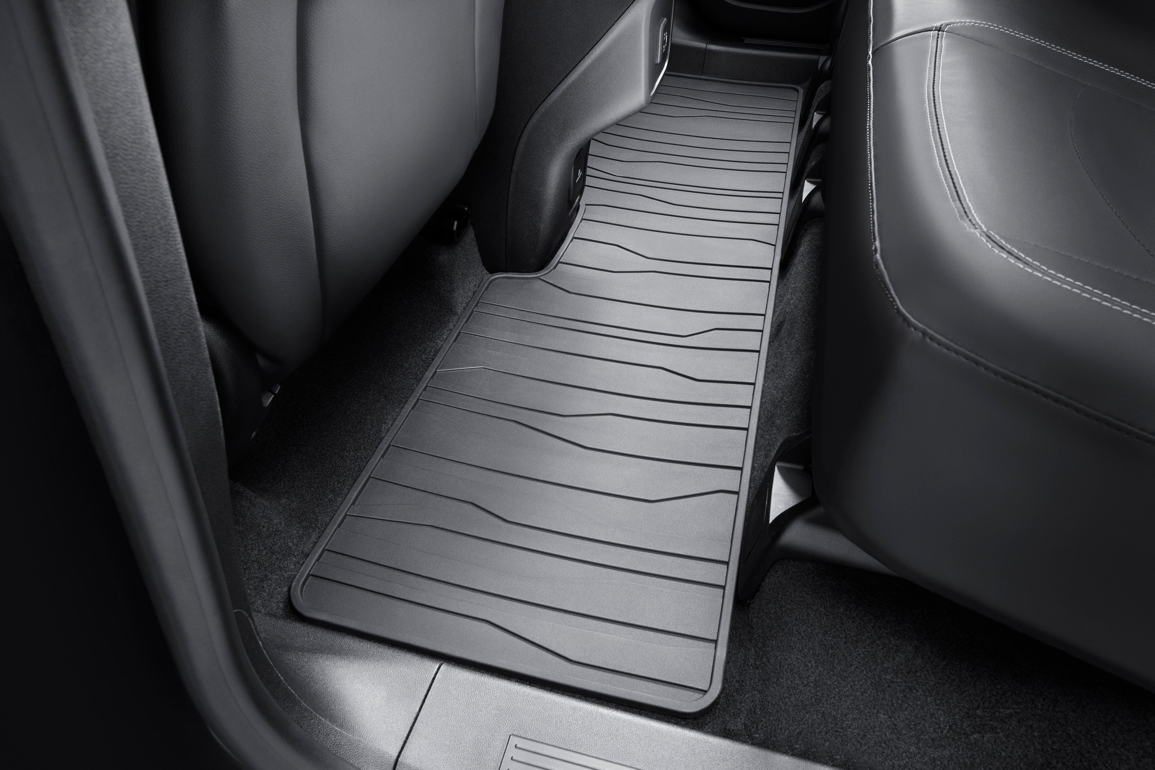 Second-Row One-Piece Premium All-Weather Floor Mat in Black