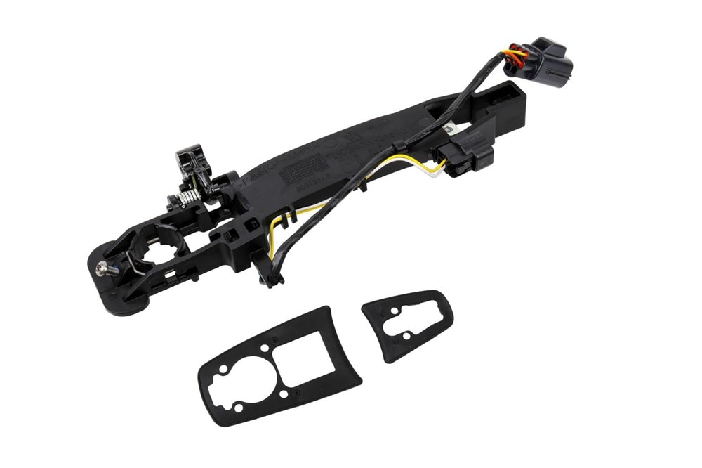 GM Genuine Parts Driver Side Front Exterior Door Handle Bracket with Seals