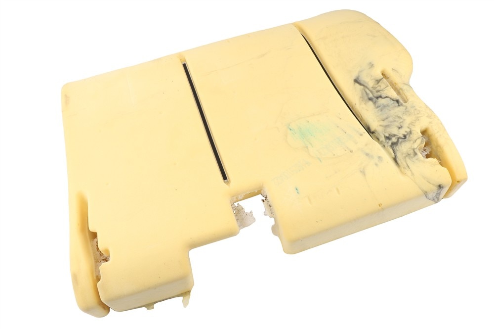 GM Genuine Parts Passenger Side Rear Seat Back Pad