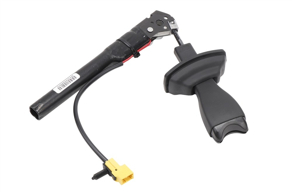 GM Genuine Parts Ebony Retractor Side Passenger Seat Belt Tensioner Kit