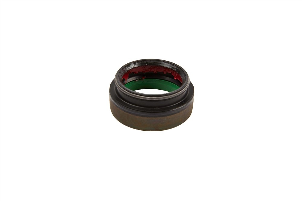GM Genuine Parts Transfer Case Intermediate Drive Shaft Seal (Radial Lip)
