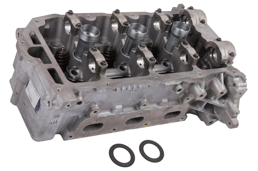 GM Genuine Parts Passenger Side Engine Cylinder Head, Remanufactured