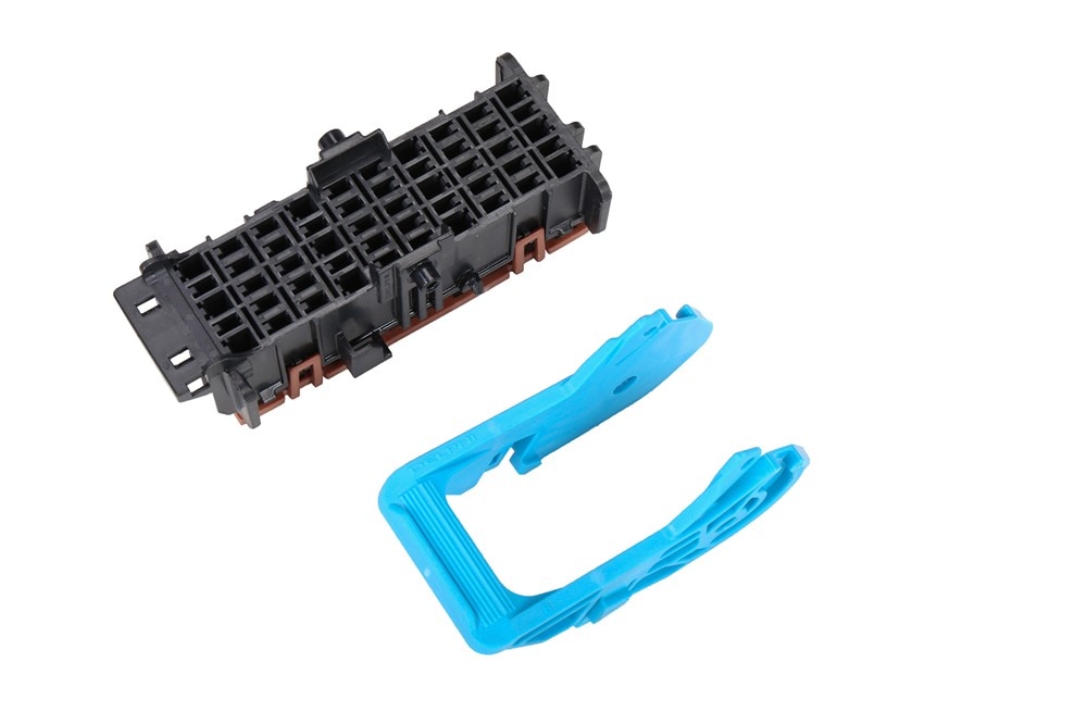 GM Genuine Parts Wiring Harness Connector