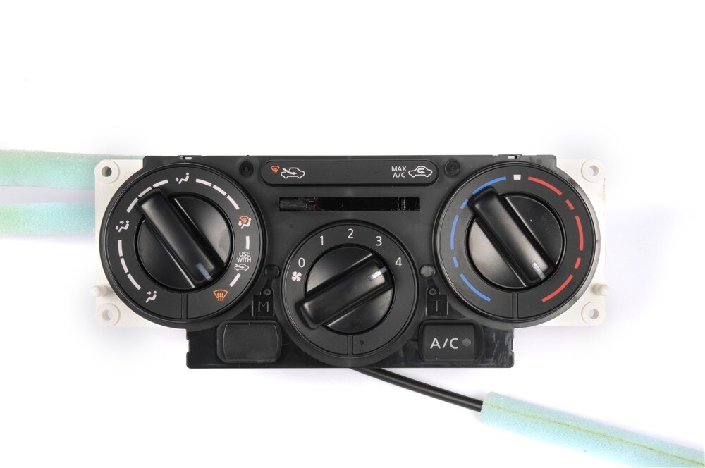 GM Genuine Parts Heating and Air Conditioning Control Panel