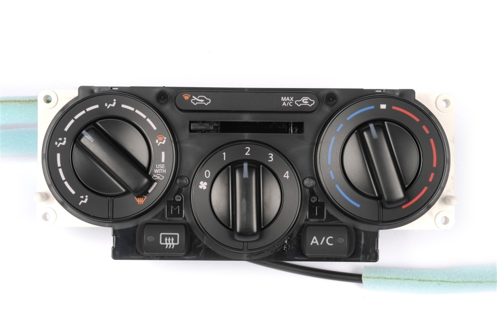 GM Genuine Parts Heating and Air Conditioning Control Panel