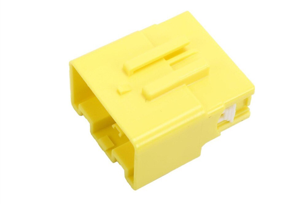 GM Genuine Parts Wiring Harness Connector