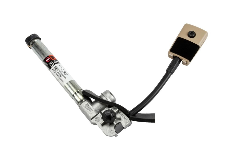 GM Genuine Parts Light Cashmere Passenger Seat Belt with Retractor and Pre-Tensioner (Programming Required)