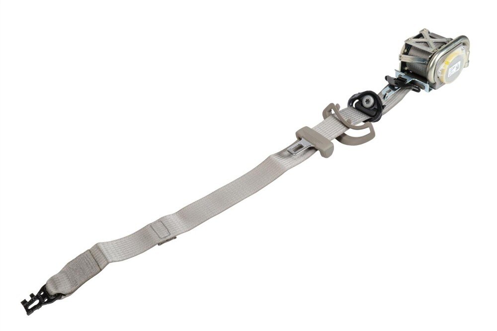 GM Genuine Parts Platinum Driver Seat Belt with Retractor and Pre-Tensioner