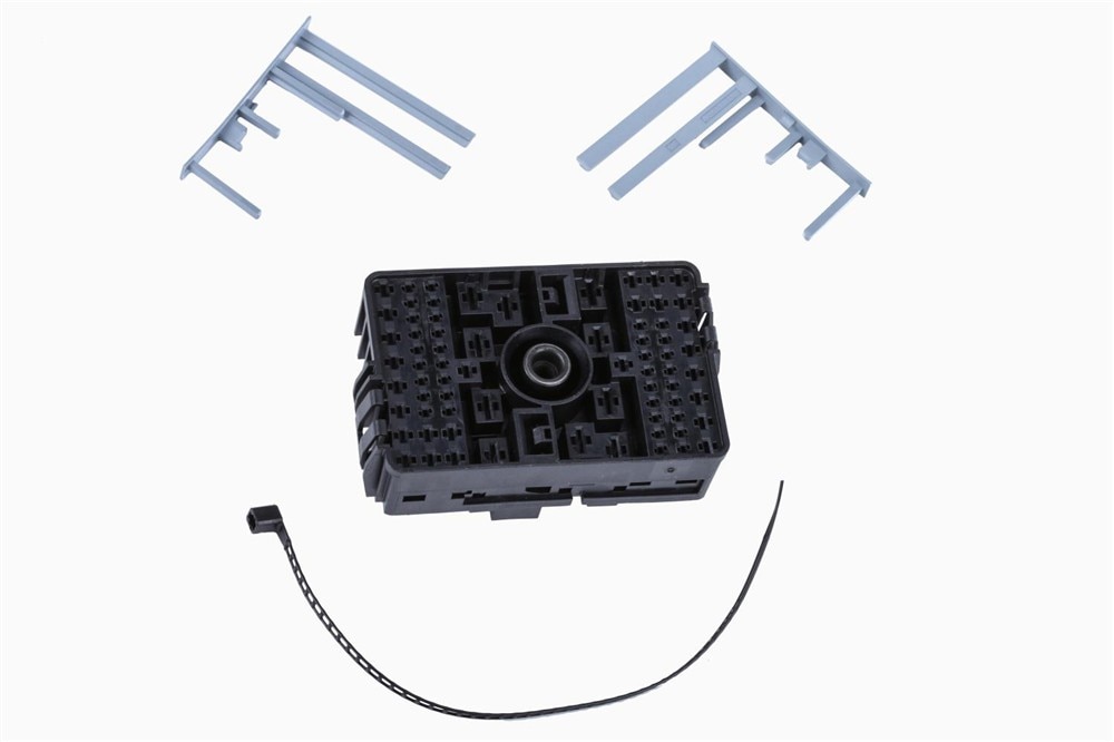 GM Genuine Parts Wiring Harness Connector