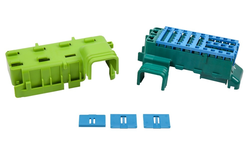 GM Genuine Parts Wiring Harness Connector