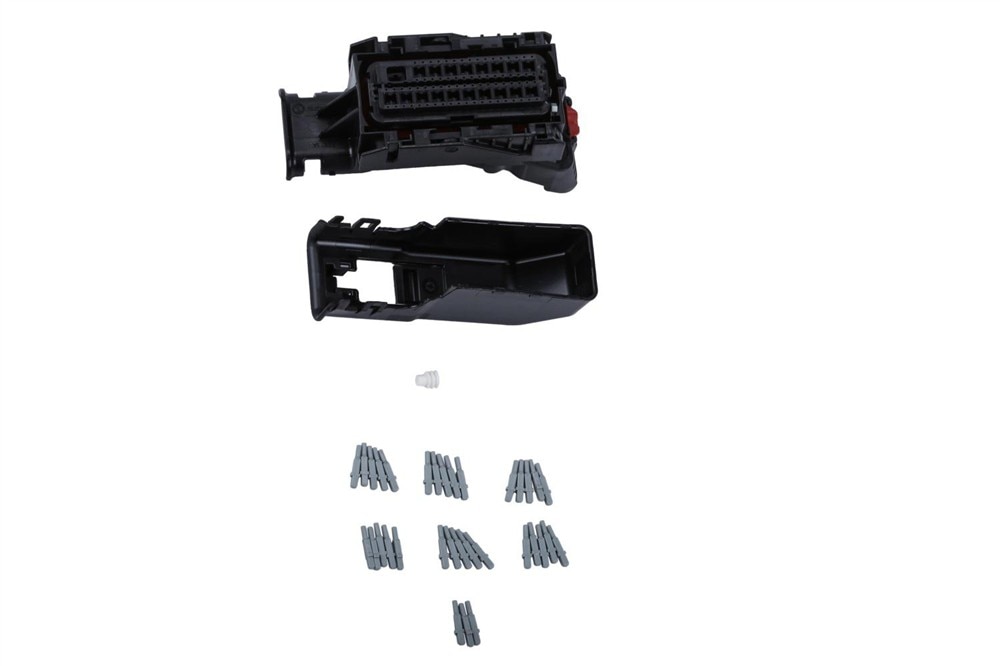 GM Genuine Parts Wiring Harness Connector