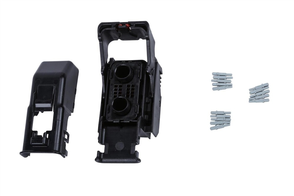 GM Genuine Parts Wiring Harness Connector