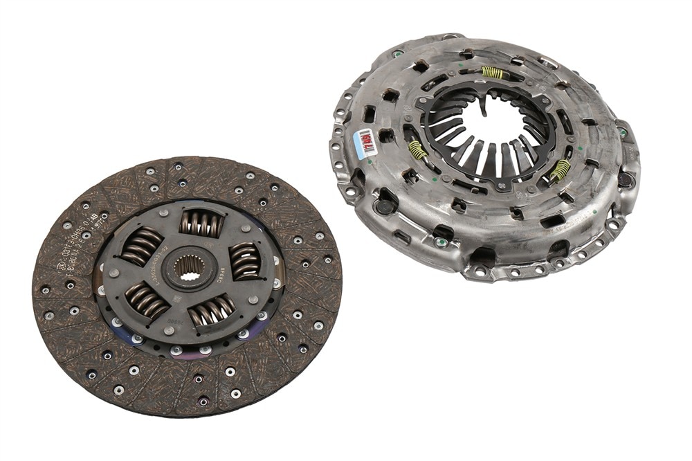 GM Genuine Parts Clutch Disc and Pressure Plate