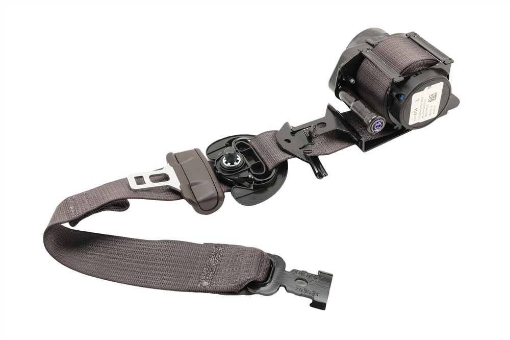 GM Genuine Parts Cocoa Driver Seat Belt with Retractor and Pre-Tensioner