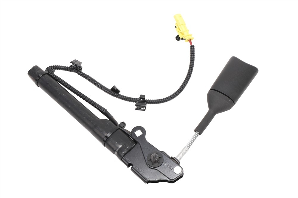 GM Genuine Parts Jet Black Retractor Side Passenger Seat Belt Tensioner Kit