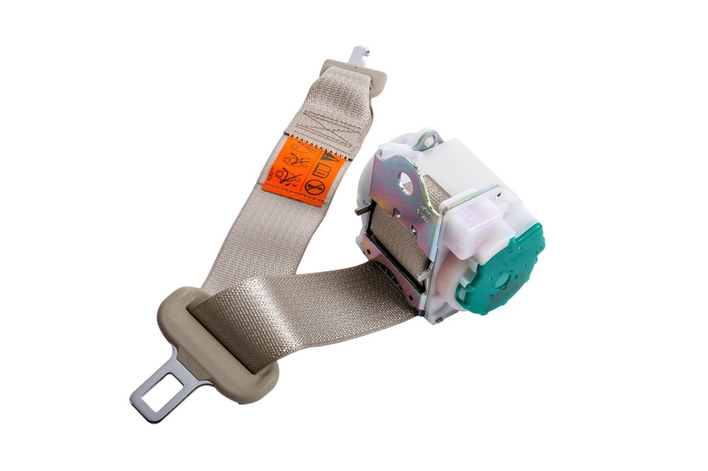 GM Genuine Parts Rear Center Seat Belt with Retractor