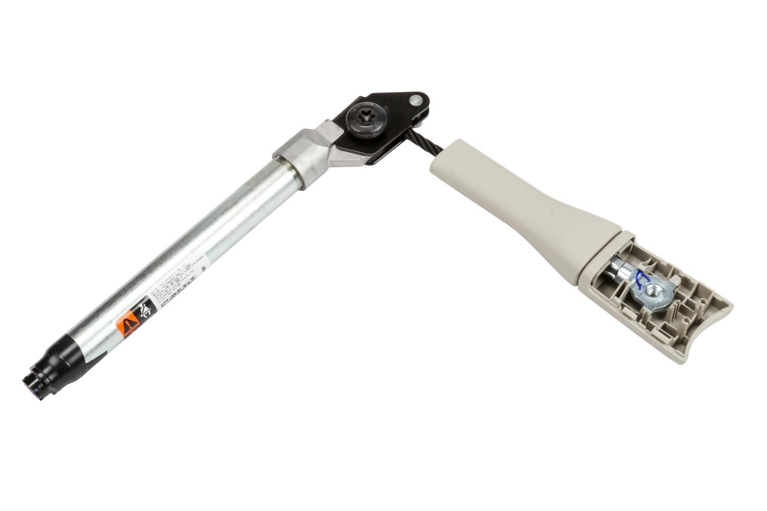 GM Genuine Parts Passenger Seat Belt Tensioner