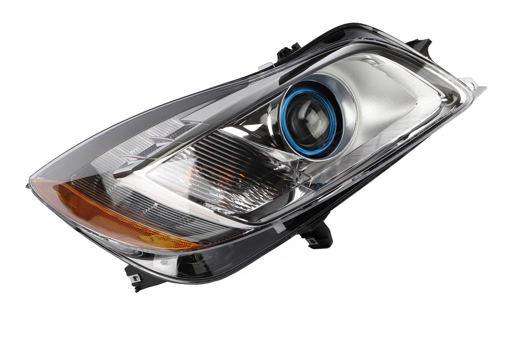 GM Genuine Parts Passenger Side Headlamp Kit