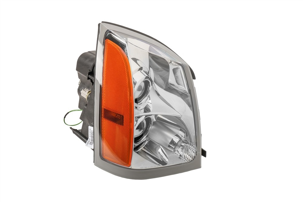 GM Genuine Parts Passenger Side Headlamp Kit