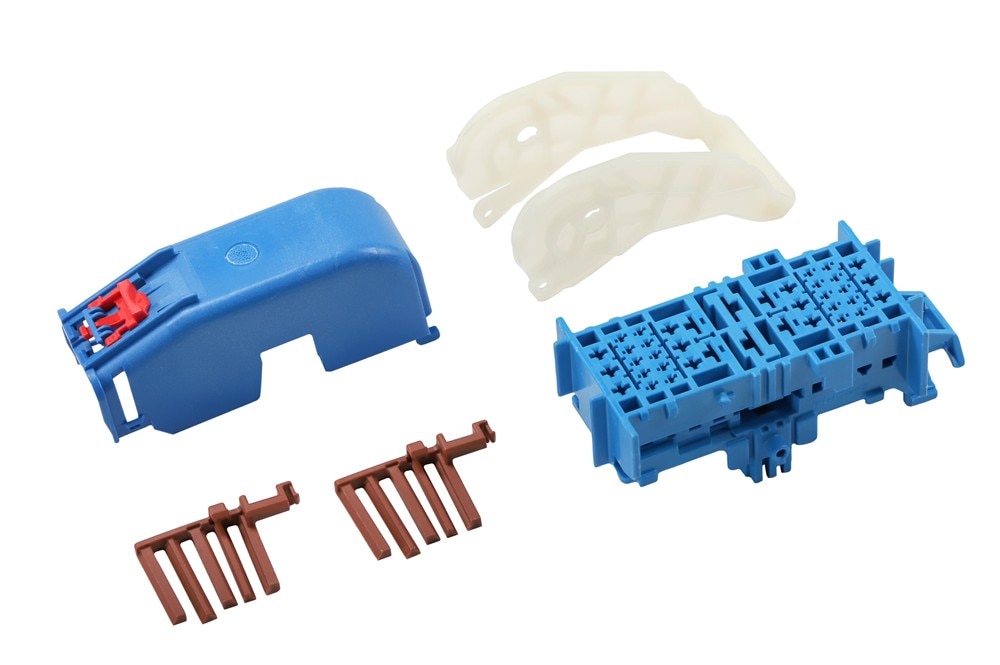 GM Genuine Parts Body Wiring Harness Connector