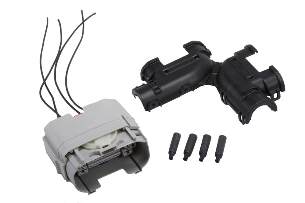 GM Genuine Parts Engine Wiring Harness Connector