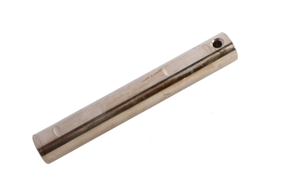GM Genuine Parts Front Differential Pinion Gear Shaft