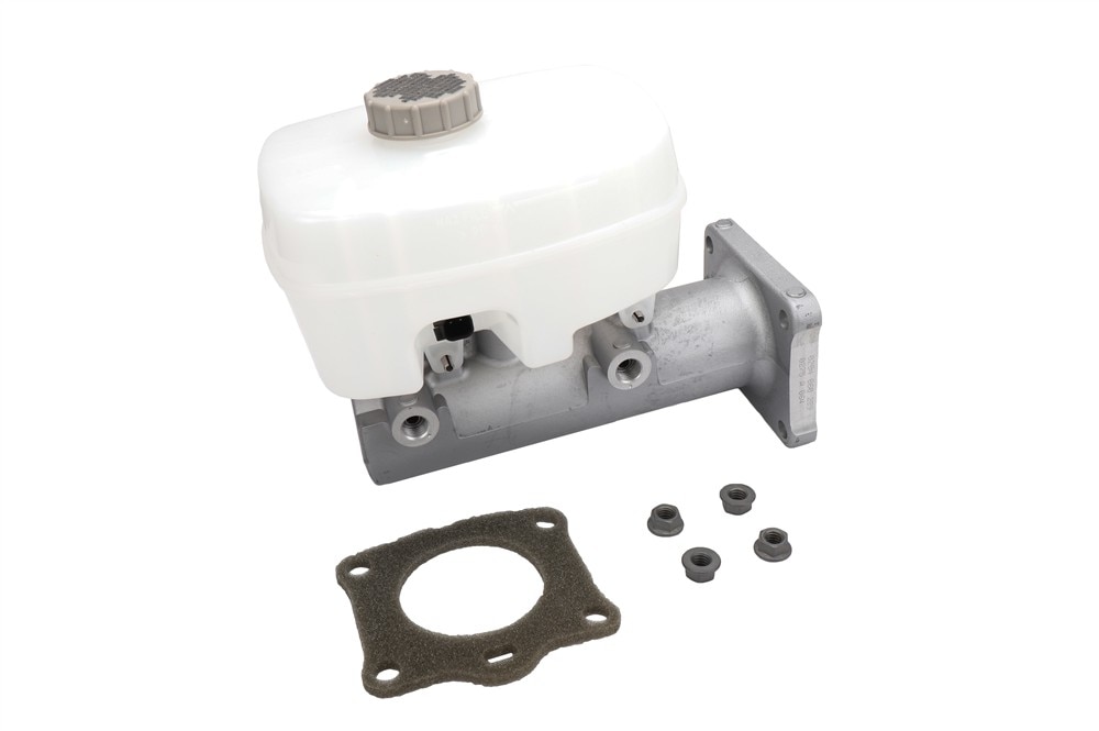 GM Genuine Parts Brake Master Cylinder
