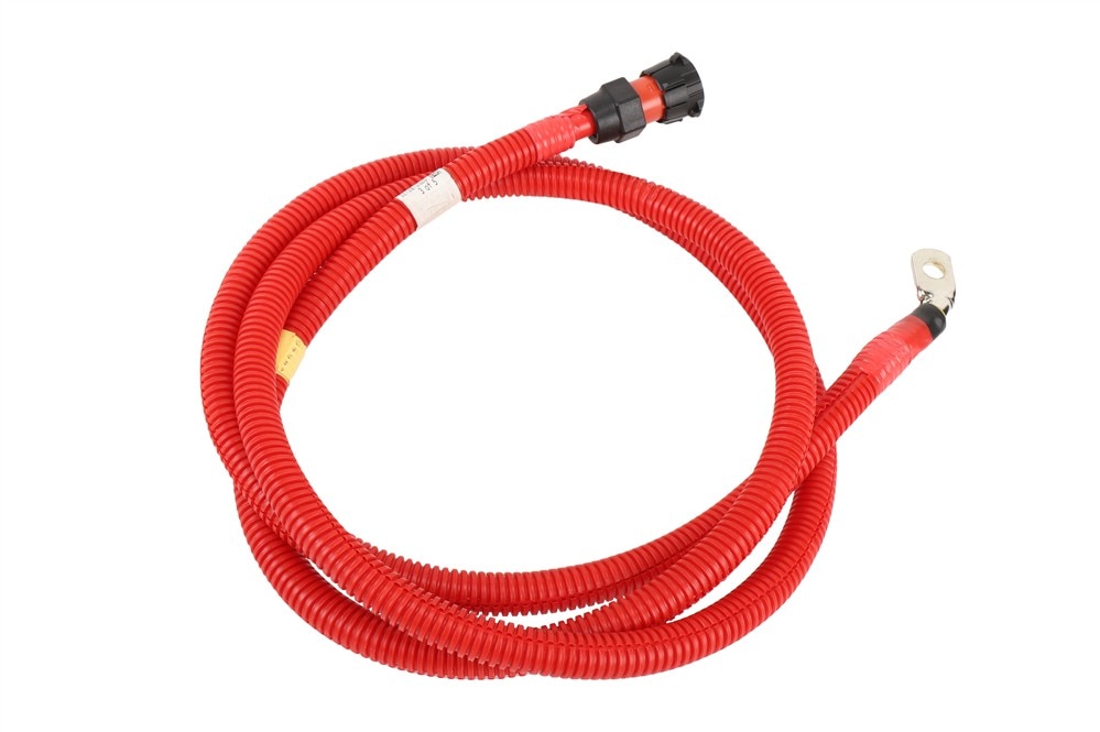 GM Genuine Parts Auxiliary Battery Positive Cable