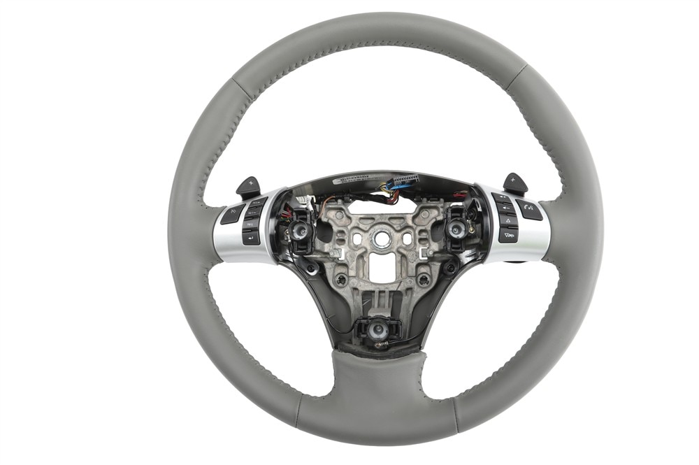 GM Genuine Parts Titanium Steeting Wheel
