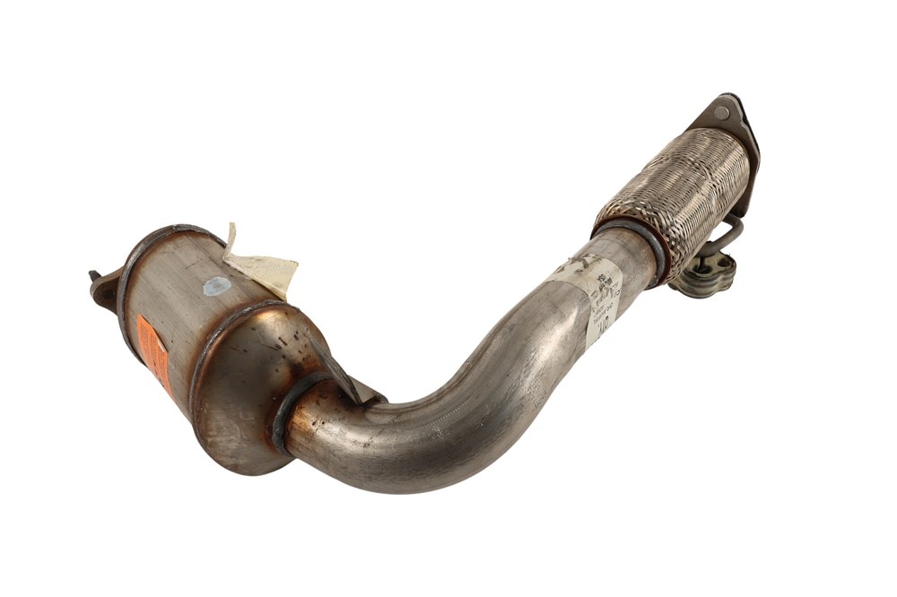 GM Genuine Parts Three-Way Catalytic Converter with Exhaust Pipe