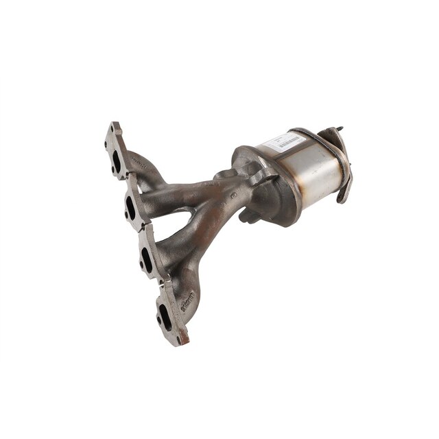 GM Genuine Parts Exhaust Manifold Kit with Three-Way Catalytic Converter